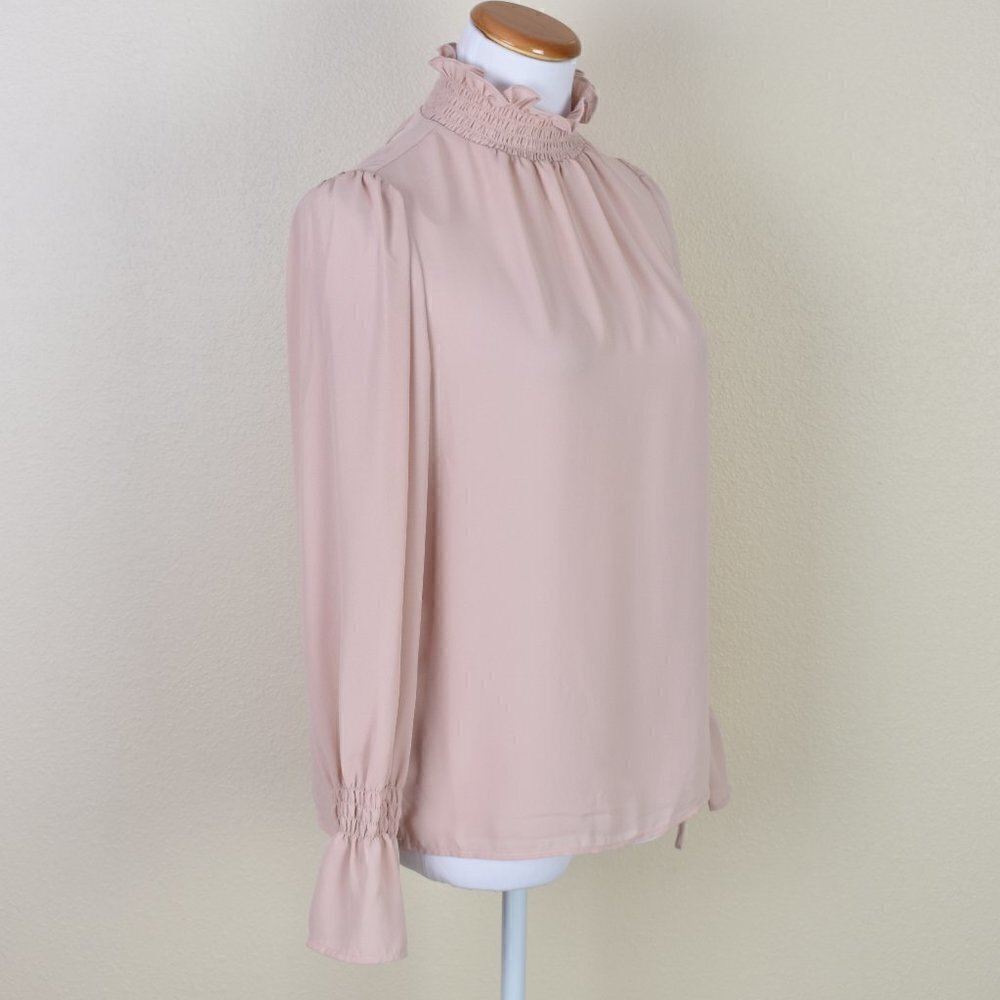 Vince Camuto Smocked Neck Blouse NEW - Picture 4 of 7
